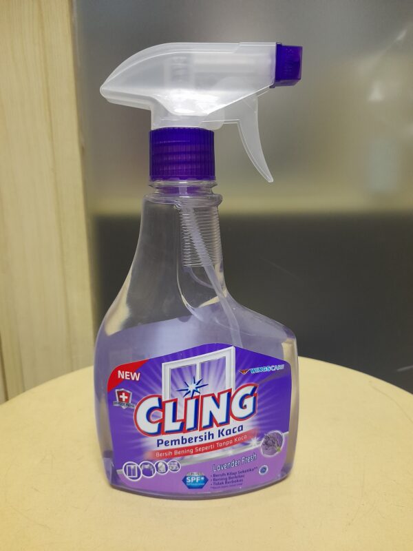 Cling pembersih kaca 440ml
